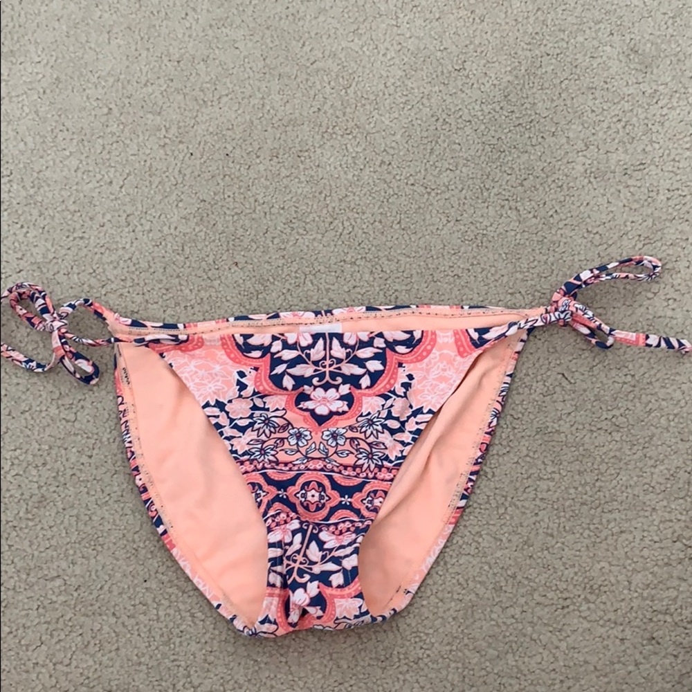 bikini bottom